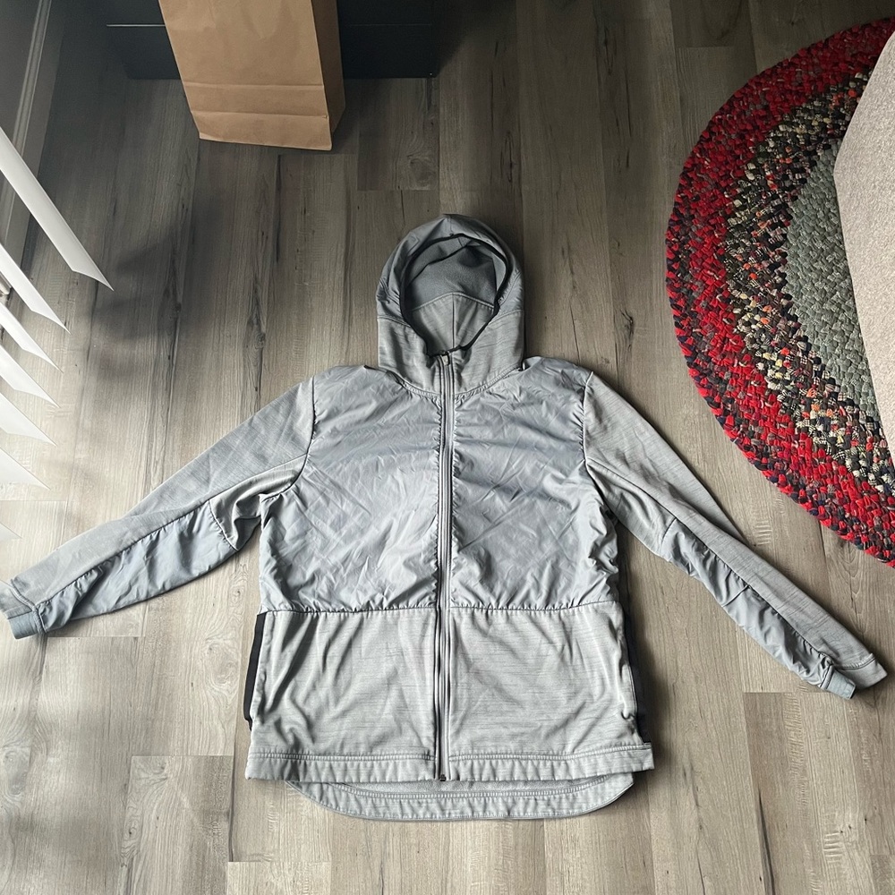 Nike Men’s Light Windbreaker Hooded Jacket